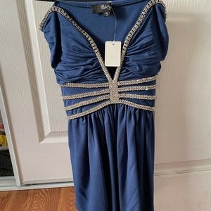 New Sky brand strapless top